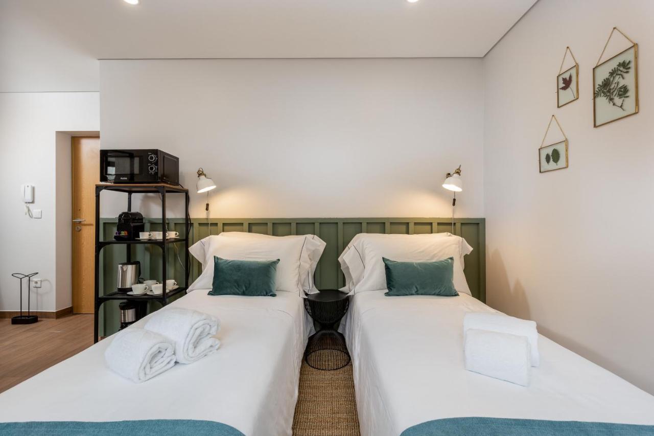 Feel Porto Wine Essence Apartments บีลาโนวาเดกายา ภายนอก รูปภาพ